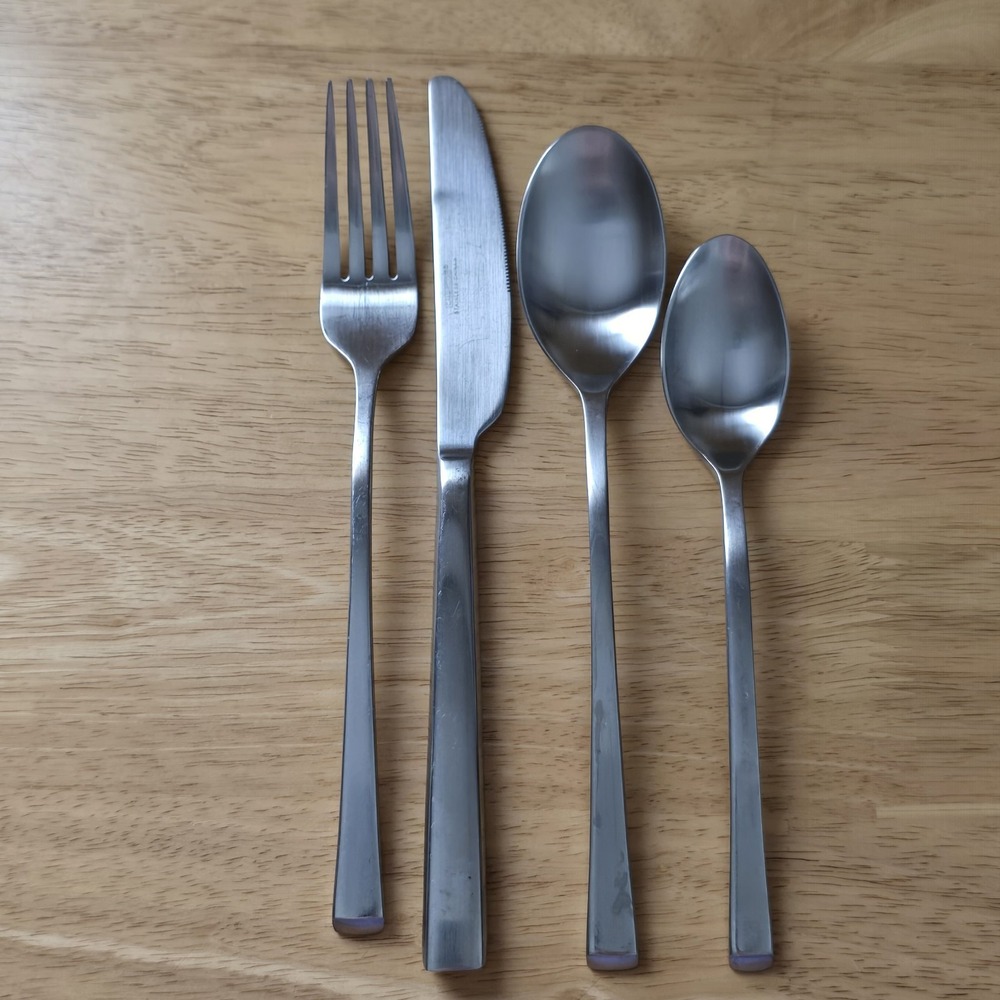 Cambridge Stainless Flatware 4 Pc Place Setting Satin Tapered Handle